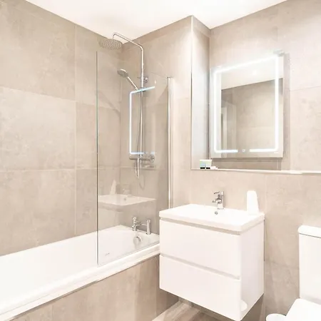 Modern 2 Bed Close To Etihad * מנצ'סטר