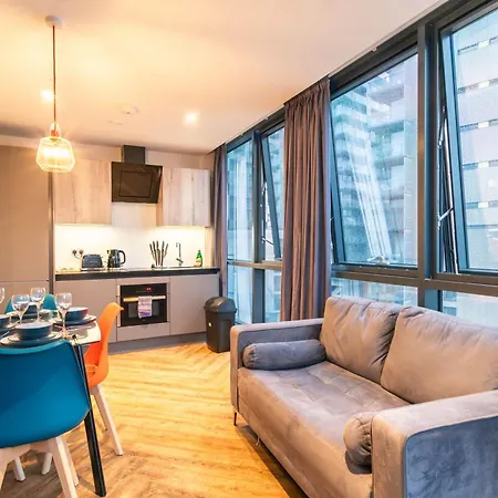 דירה Fabulous 2 Bedroom In Centre