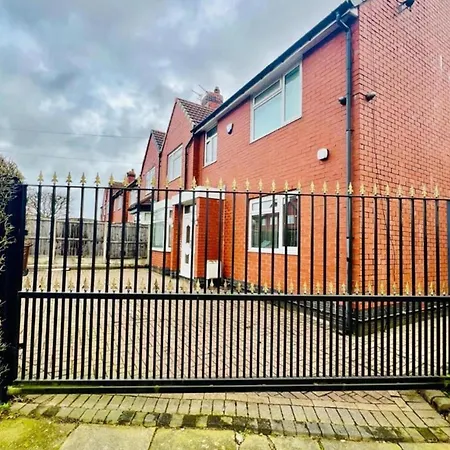 بيت للعطل 13 Guests - Free Parking - House *