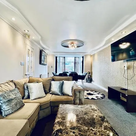 Holiday home Sweet - Spacious 7br House *
