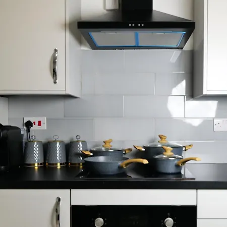 בית נופש Downtown Cozy House In מנצ'סטר