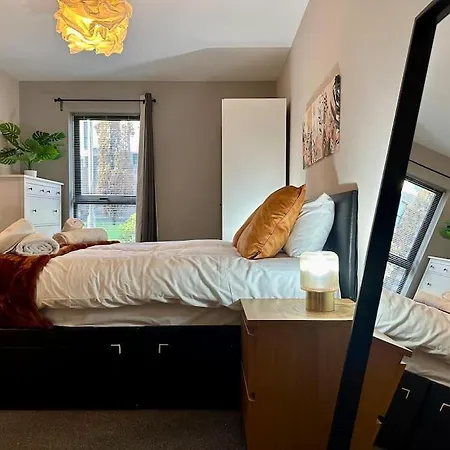 2 Bed Flat Ancoats Διαμέρισμα *