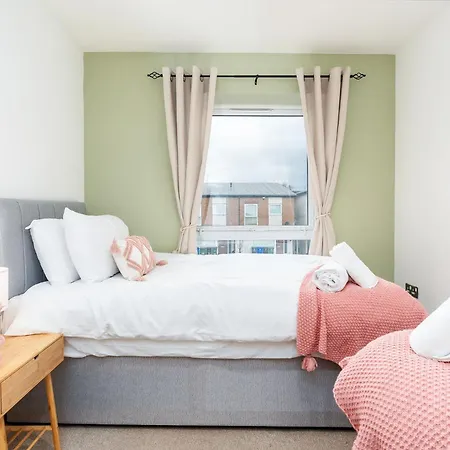 Etihad Stadium & Coop Arena -manchester-free Parking-fast Wi-fi Casa de Férias Manchester