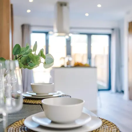 Rest&recharge At Waterway House * Manchester