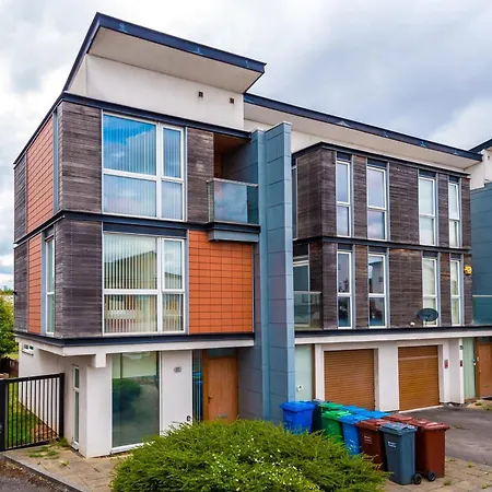 Townhouse 5mins To Centre And Etihad - Free Secure Parking * Manchester