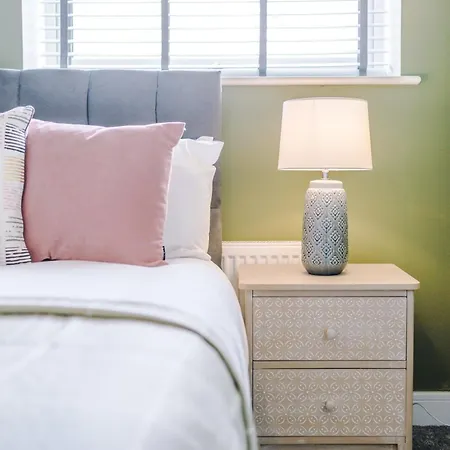 R&r - Modern Townhouse Near Etihad & Centre بيت للعطل