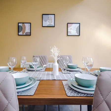 R&r - Modern Townhouse Near Etihad & Centre *