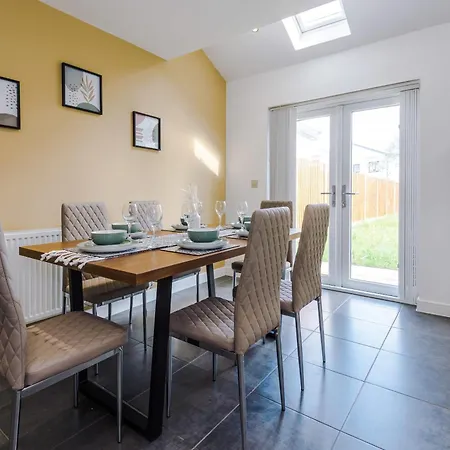 R&r - Modern Townhouse Near Etihad & Centre Hébergement de vacances