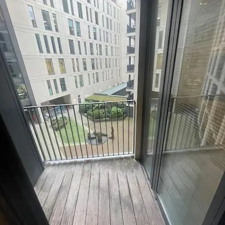 Apartment Elegant 2 Bedroom 2 Bathroom With Free Parking,city Centre Manchester