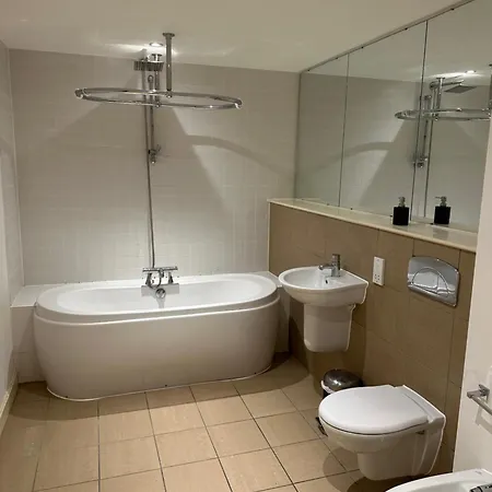 Spinning Fields Luxury Апартаменты