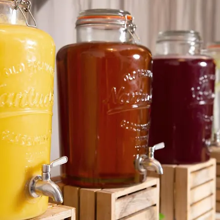 Crowne Plaza Centre By Ihg Hotel 4*