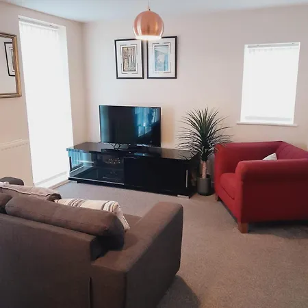 Modern 2 Bed, 2 Bath Near Etihad Stadium&coop Live Apartment