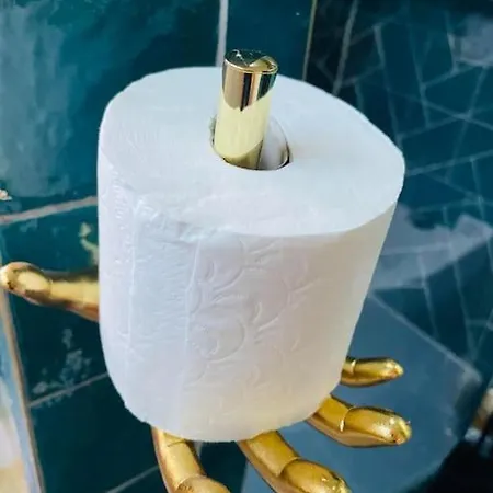 Bespoke Narrowboat מנצ'סטר