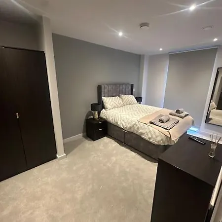 Luxurious 2 Bedroom Apartmán Manchester