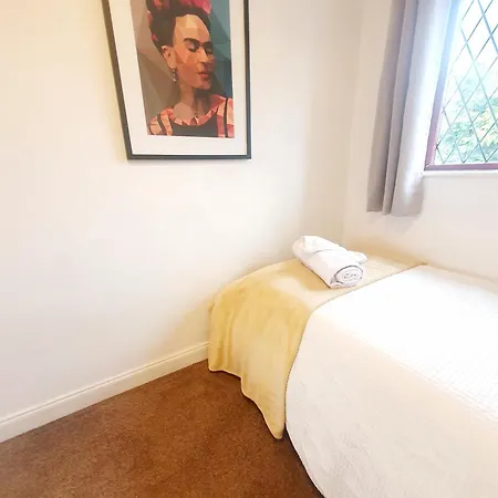 The Chorlton Retreat - Double Bedroom, Free Parking Manchester