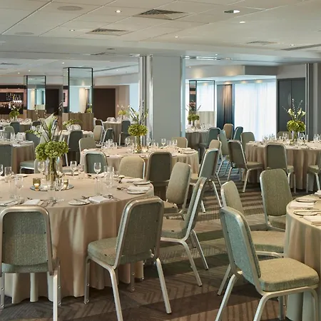 Marriott Piccadilly Hotell 4*