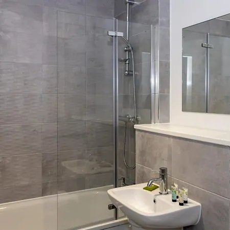 2 Bed Media Flat Salford Quays * Μάντσεστερ