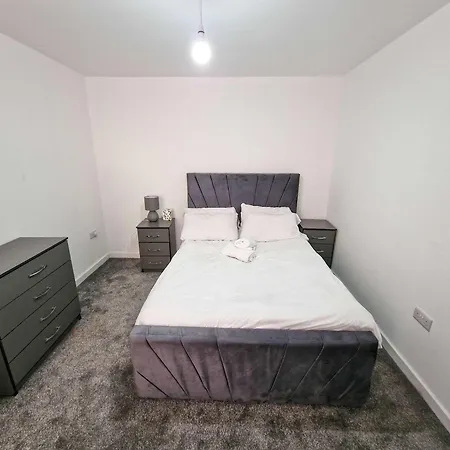 Superhost - Lovely 5 Bed Close To Centre Prázdninový dům Manchester