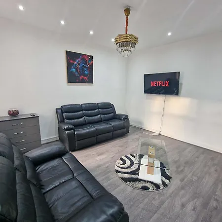 Prázdninový dům Superhost - Lovely 5 Bed Close To Centre Manchester