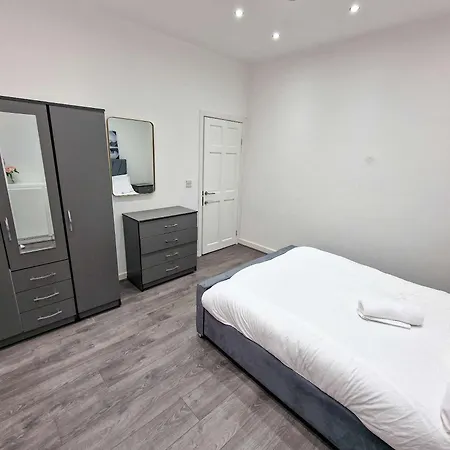 Superhost - Lovely 5 Bed Close To Centre