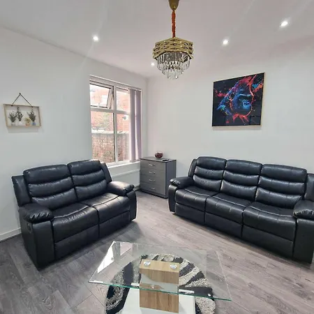 Prázdninový dům Superhost - Lovely 5 Bed Close To Centre
