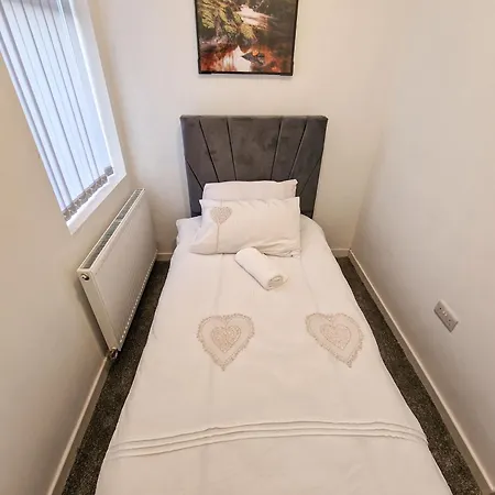 Superhost - Lovely 5 Bed Close To Centre