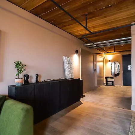 Apartmán Hangar By The Heim Residences