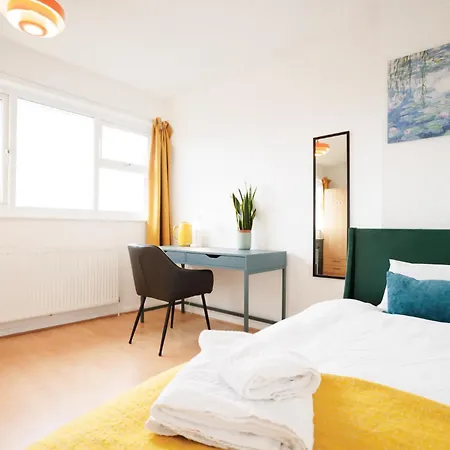 The Apollo Guest house *