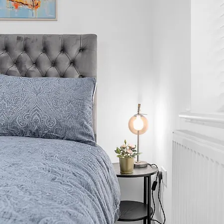Luxurious Stylish Modern Vakantiehuis Manchester