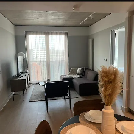 Luxury 2 Bedroom Center מנצ'סטר