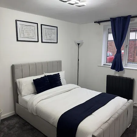 Cosy 2 Double Bedroom In Ancoats 7 Minutes From Coop Live, Etihad Stadium & Centre- Free Parking Available مانشستر