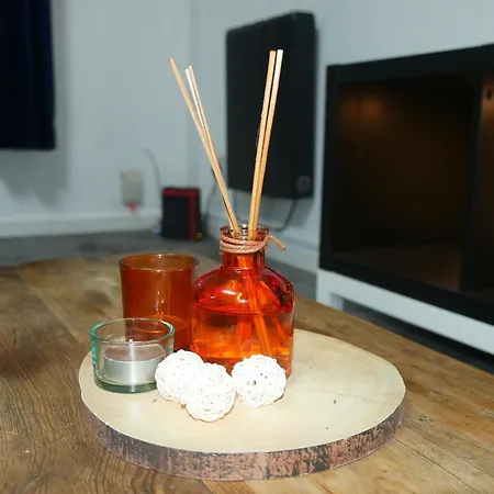 Cosy 2 Double Bedroom In Ancoats 7 Minutes From Coop Live, Etihad Stadium & Centre- Free Parking Available Apartment *