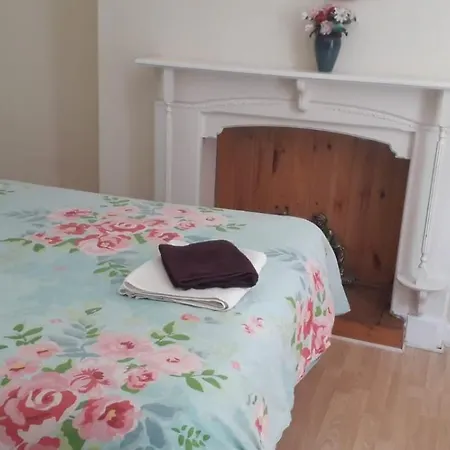 Tramnear House Guest house Sale