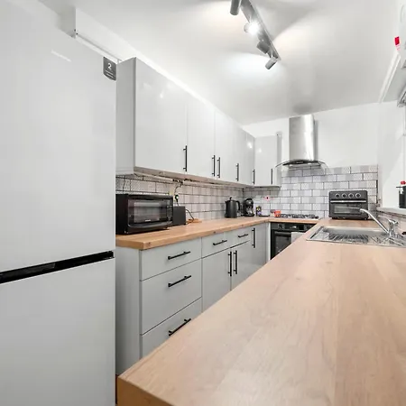 Serviced - The Cosy Quarter マンチェスター