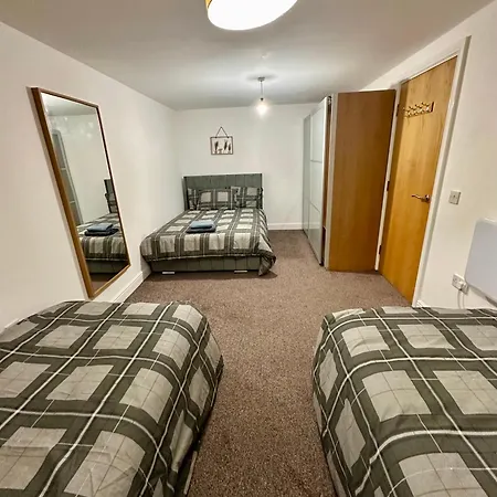 Apartmán 2 Bed Flat In Prime Location Of Chorlton With Parking