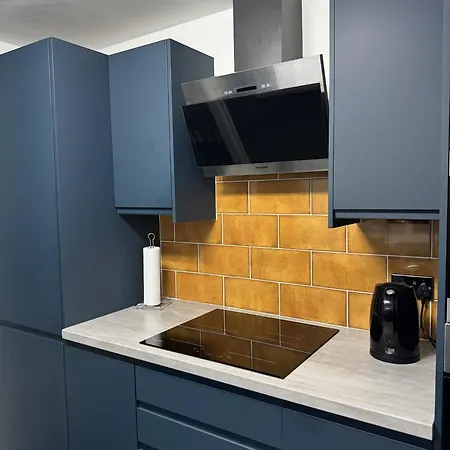 Cosy 2 Double Bedroom In Ancoats 7 Minutes From Coop Live, Etihad Stadium & Centre- Free Parking Available مانشستر