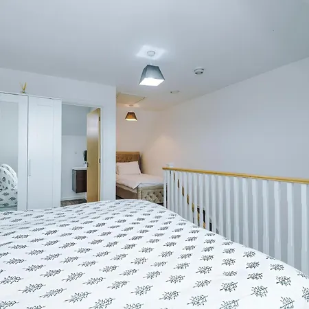 3br-walktocitycentre-garden-freeparking Prázdninový dům Manchester