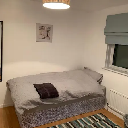 5 Bedrm Hse! Ev! & Nr Citycentre! * Manchester