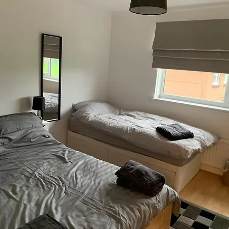 5 Bedrm Hse! Ev! & Nr Citycentre! * 맨체스터