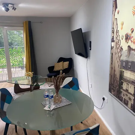 Mcr-2bed2bathaptparkinglux Canal Apartment *