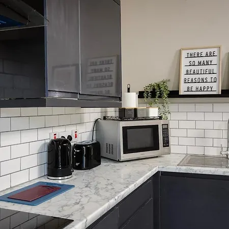 Apartament Cozy - Great Location - Perfect For Long Manchester