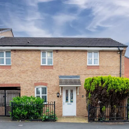 3 Bed Near Etihad Stadium