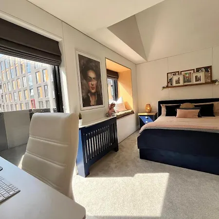 Holiday home Townhouse, Free Parking, Close To Ao Arena *