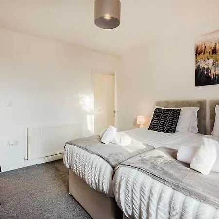 Free Parking, Late Check Out Coop Live Etihad Stadium 3-bed House *