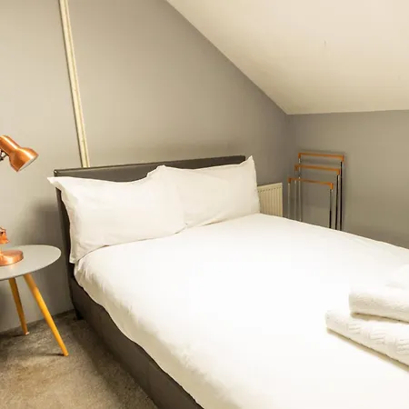 Apartmán Lovely Private Near Mcr Centre