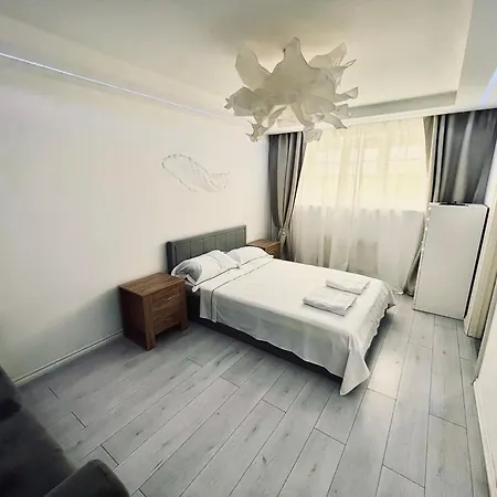 Urban Nest 5