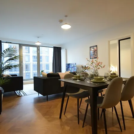Life 2 - 2-bed 1-bath In New Cross