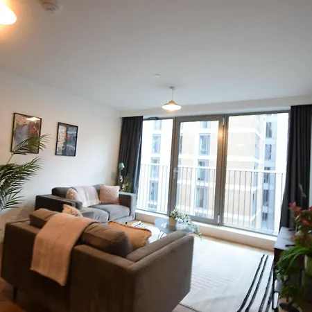 Life 3- 2-bed 1-bath In New Cross *