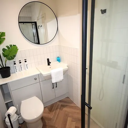 בית נופש Cityescape - 1-bed 1 Bath Sofa Bed Nq *