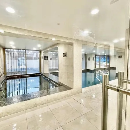 Cosy Centre 2 Bed * Манчестер